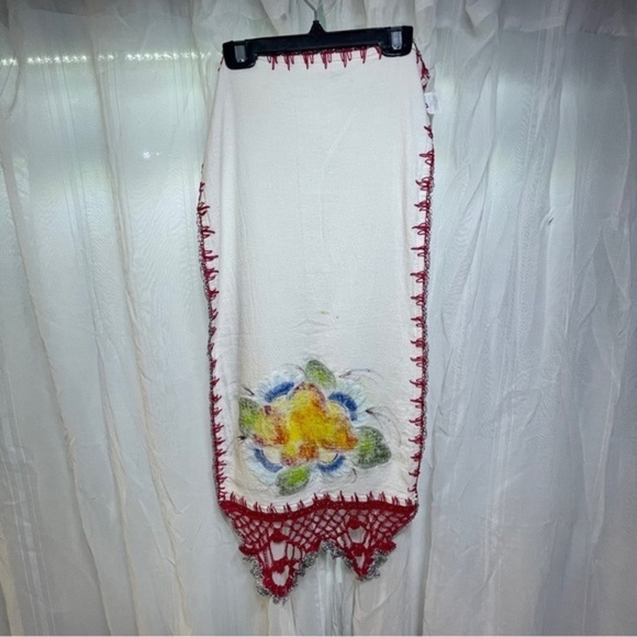Crochet lined, stitched, handpainted, image, table, decor, cloth - Picture 1 of 9